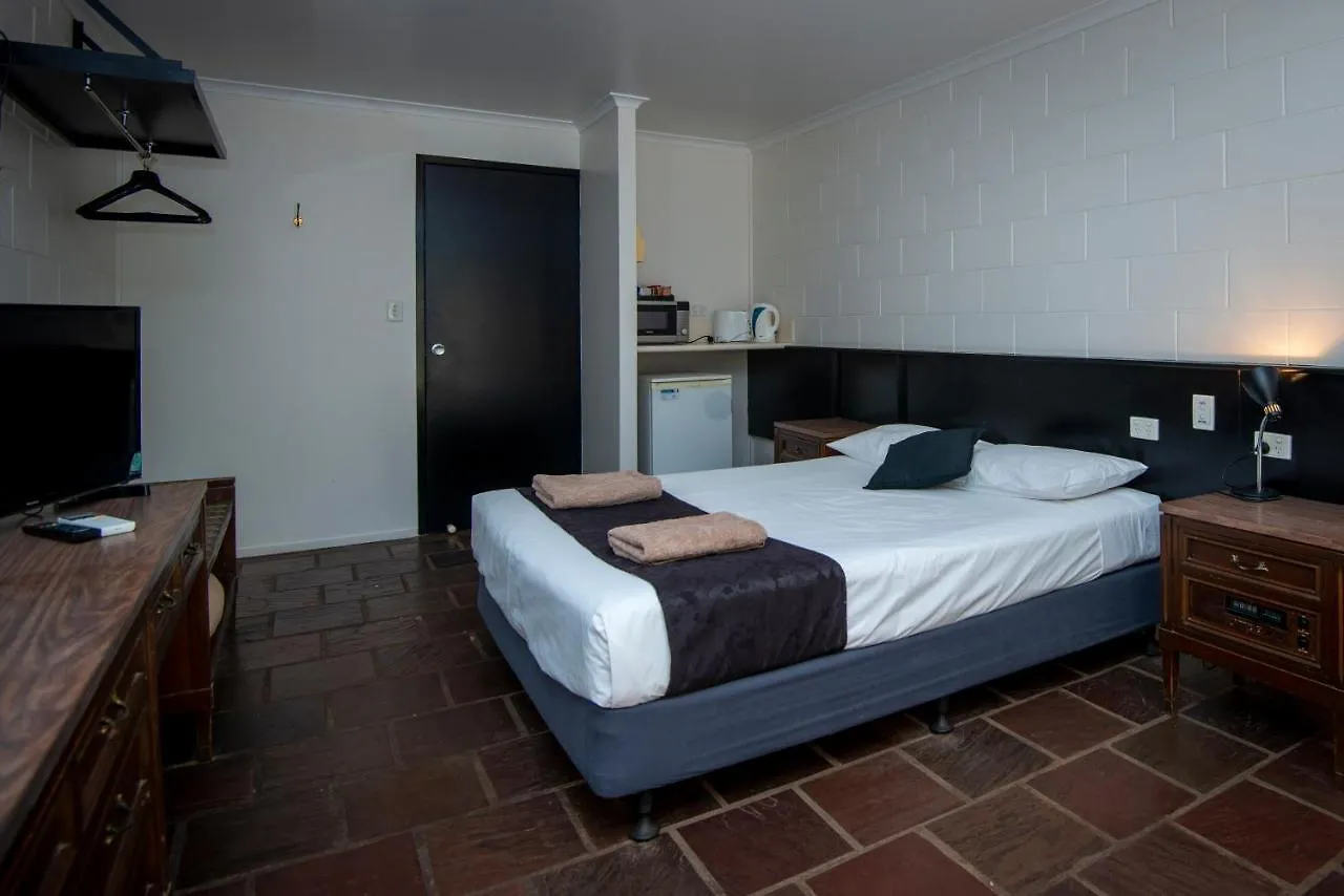 酒店 Longreach Most Central Motel